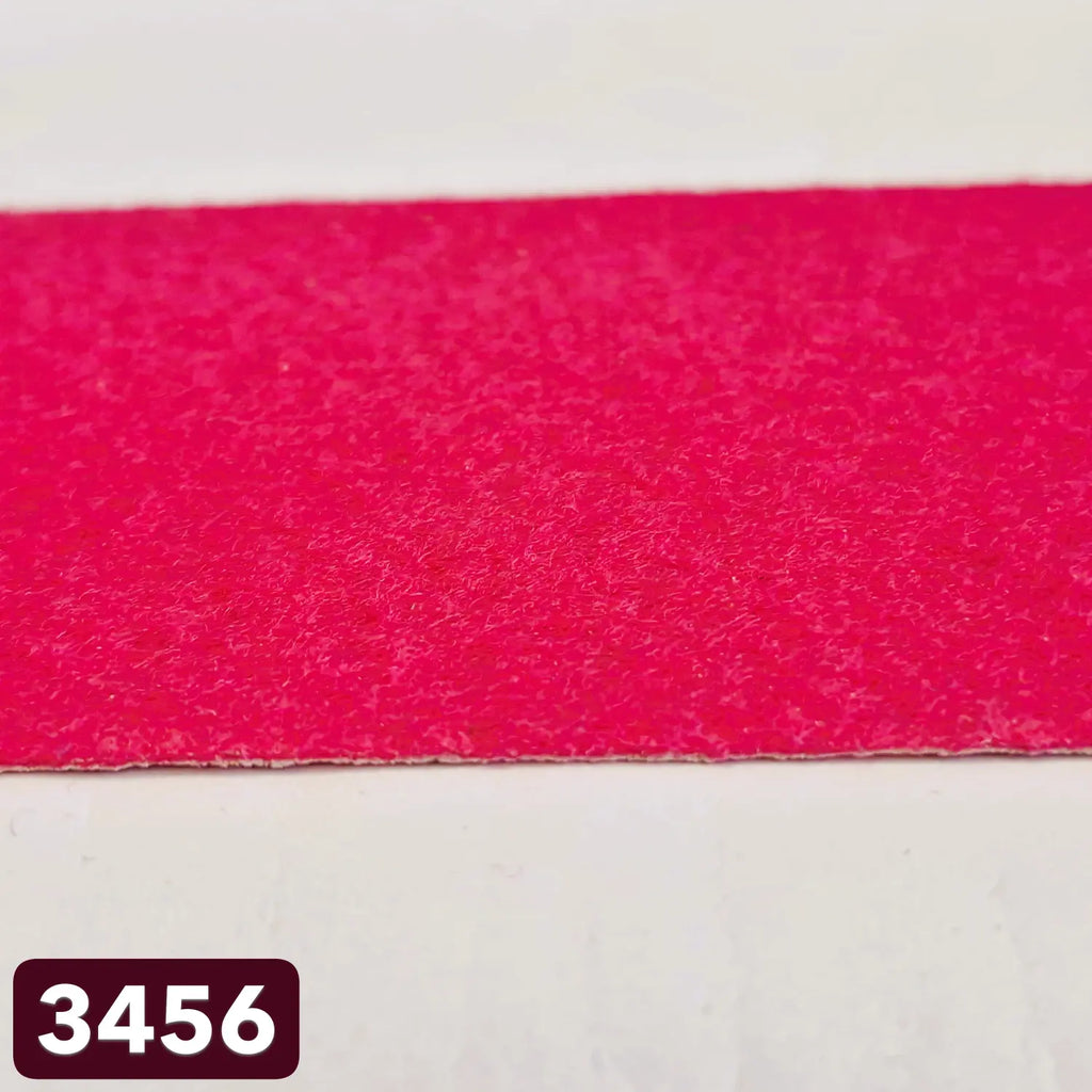 Runner event carpet 675 gr/m² + foil 2mx30m – Per roll 