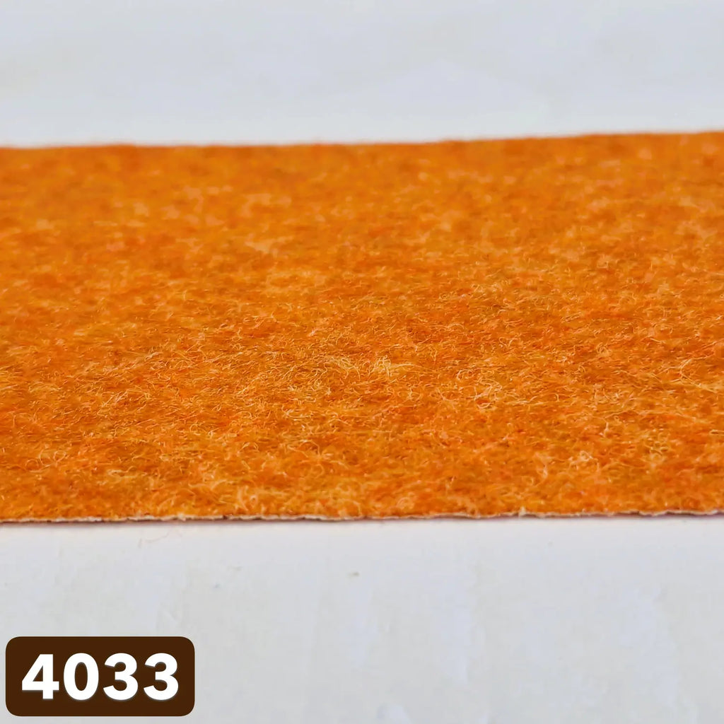 Runner event carpet 675 gr/m² + foil 2mx30m – Per roll 