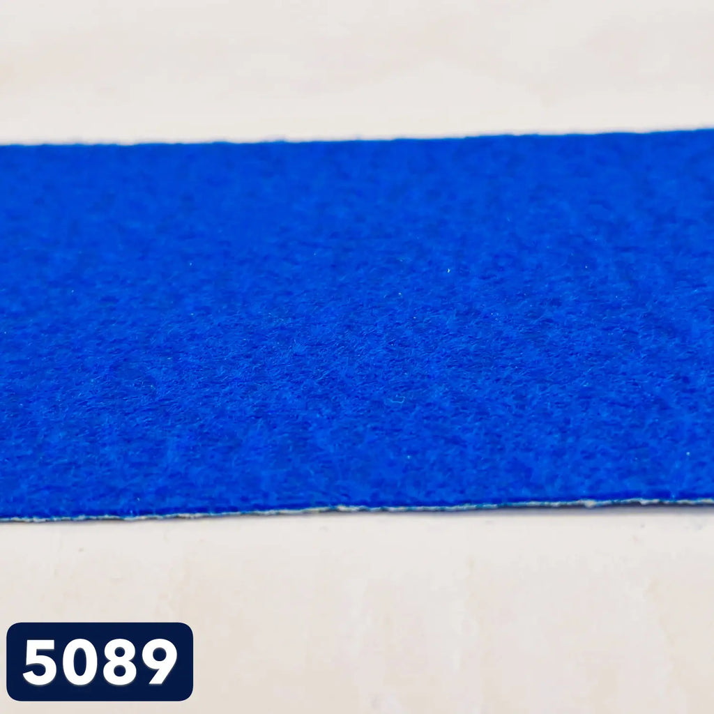 Runner event carpet 675 gr/m² + foil 2mx30m – Per roll 