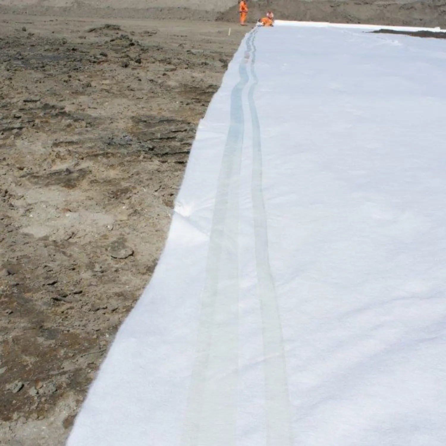 Géotextile 145 g/m² 5,25 m x 100 m - par rouleau 