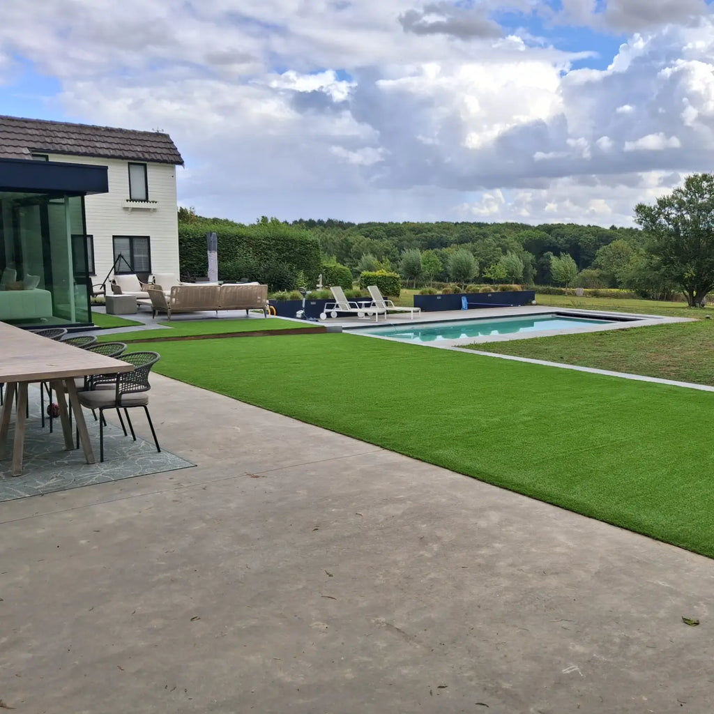 Artificial grass Vista 40mm - 4m wide - Per linear meter