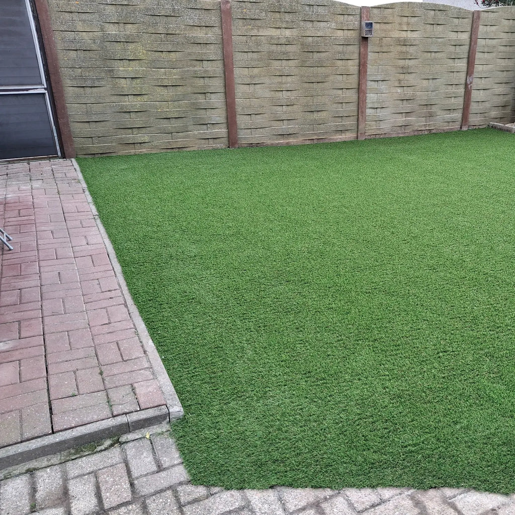 Gazon artificiel Nassau 35 mm - 4 m de large - au mètre linéaire - dernier stock