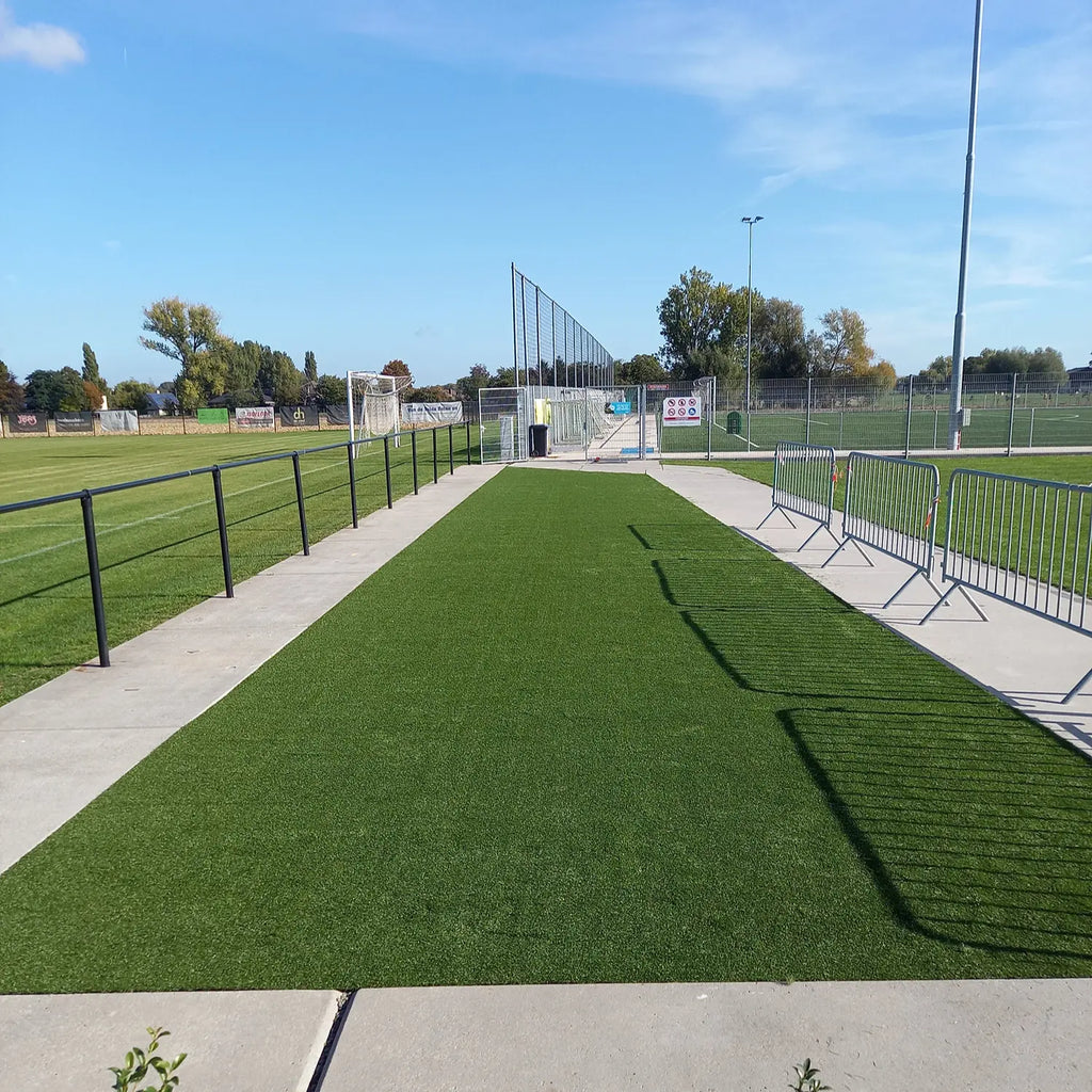 Gazon artificiel Moscou 28 mm - 4 m de large - au mètre linéaire