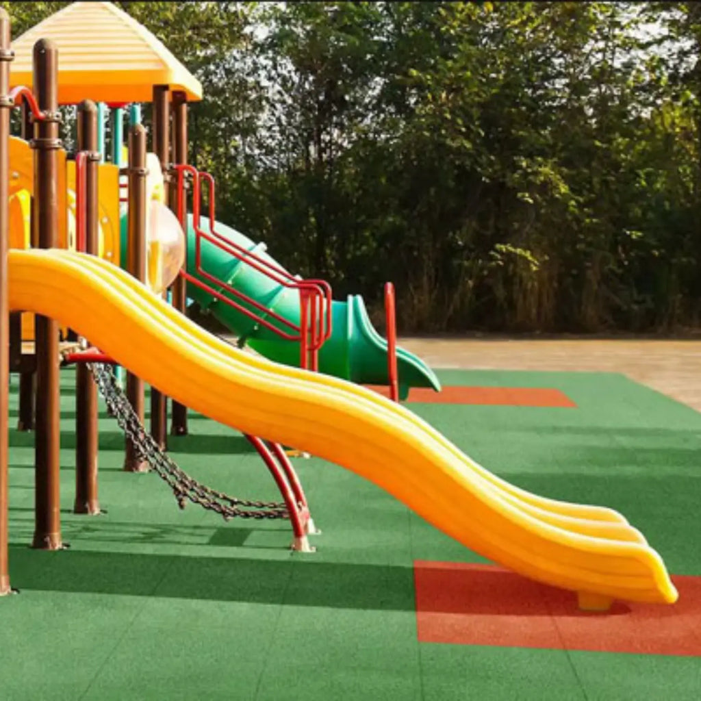 Dalle en caoutchouc 30 mm, couche supérieure premium, 1000 x 1000 mm– À l'unité 